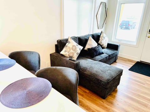 Popular Airbnb listing: Royal Retreat! Your AC Ultra Luxury Stay in Seton in Calgary Metropolitan Area