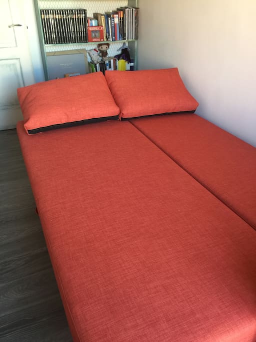 Seg hab (Sofá cama) - Sec bedroom