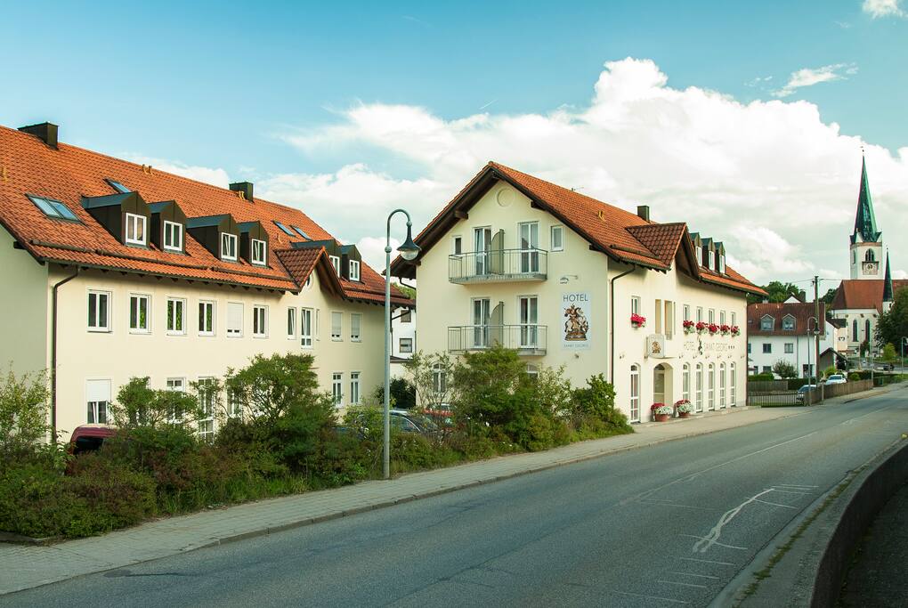 Gebäude