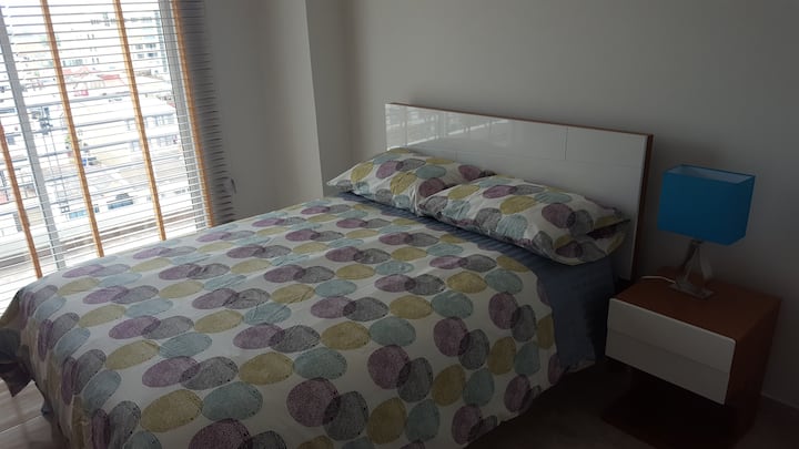 Segunda Habitacion con Cama Full y Terraza