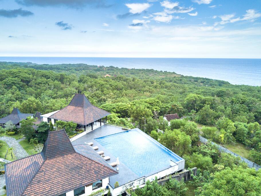 Secluded Tropical Cabin Over Secret Beach Cottages for 