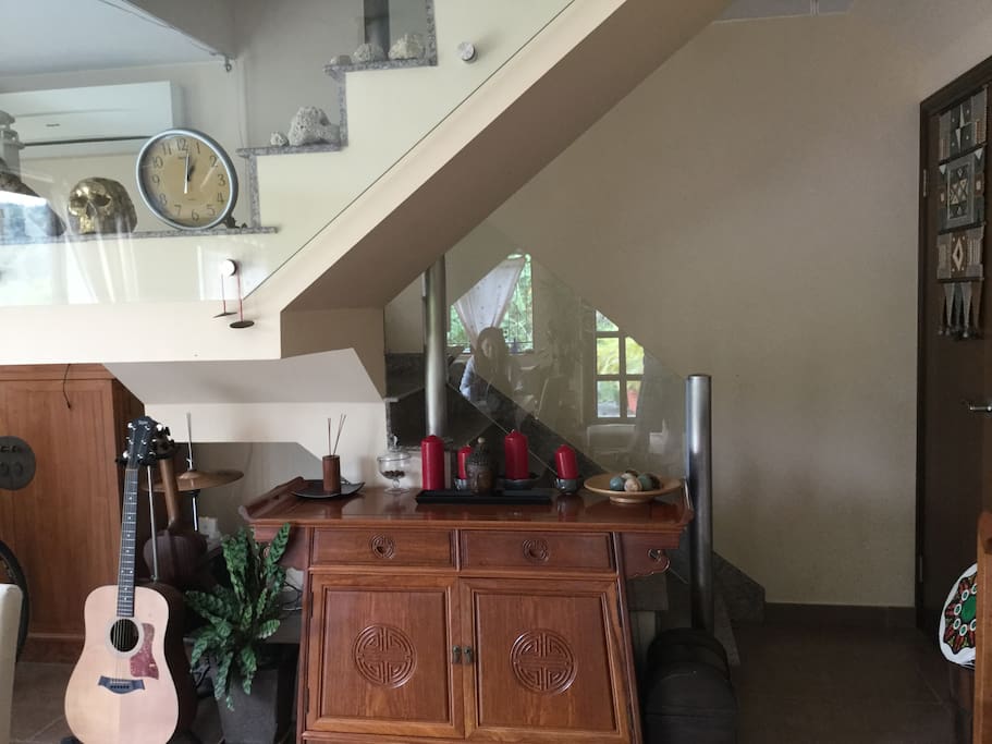 Choose the upstairs room?