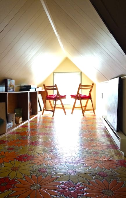 Corner nook
