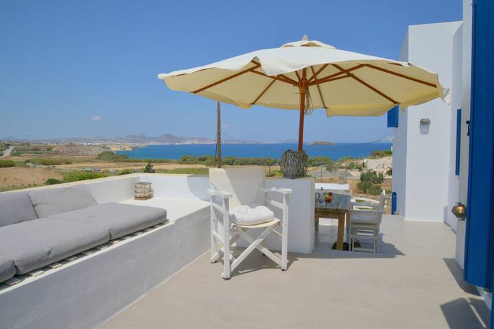 Fylakopi Sea View Villa