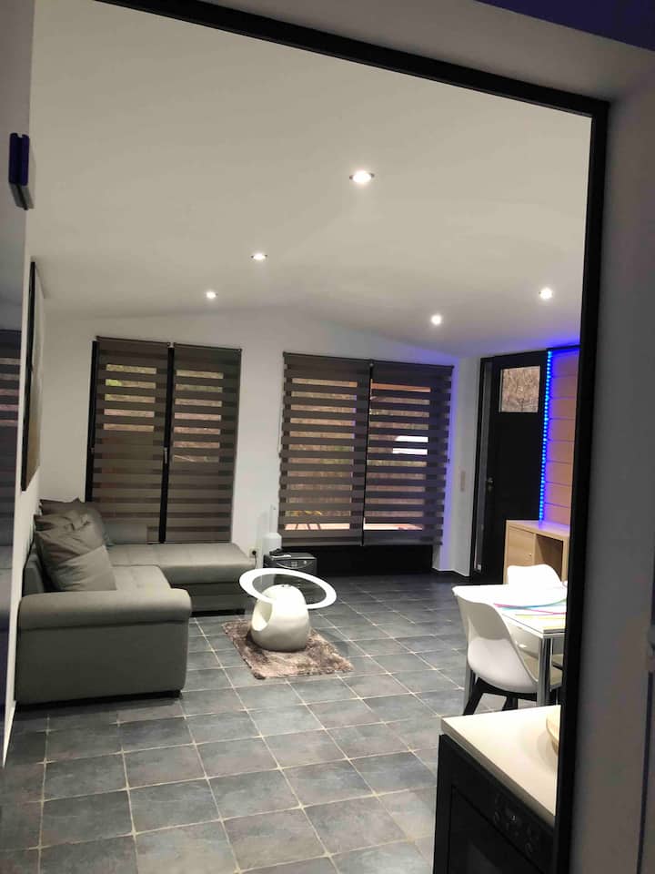 Riviera Cottage éQuipés D Un Jacuzzi - Aywaille