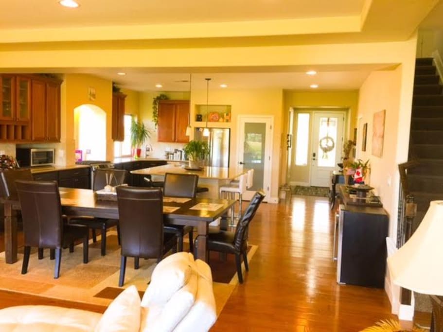 Dining Room / Kitchen view