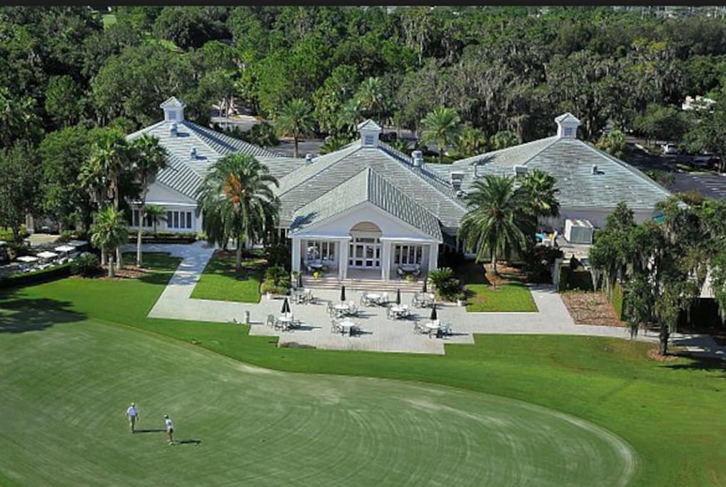 State-of-the-art Clubhouse with year-round amenities and exciting community recreation