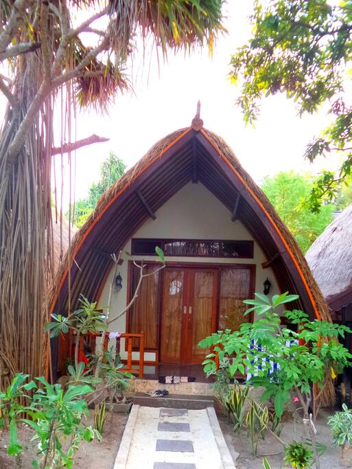 Superior Bungalow No 3 with AC, open air bathroom with fresh water, just 25 meters from the beach.