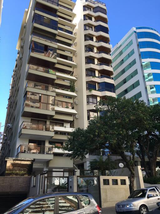 Frente do Edifício