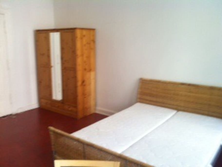 Dein Zimmer/your room 2