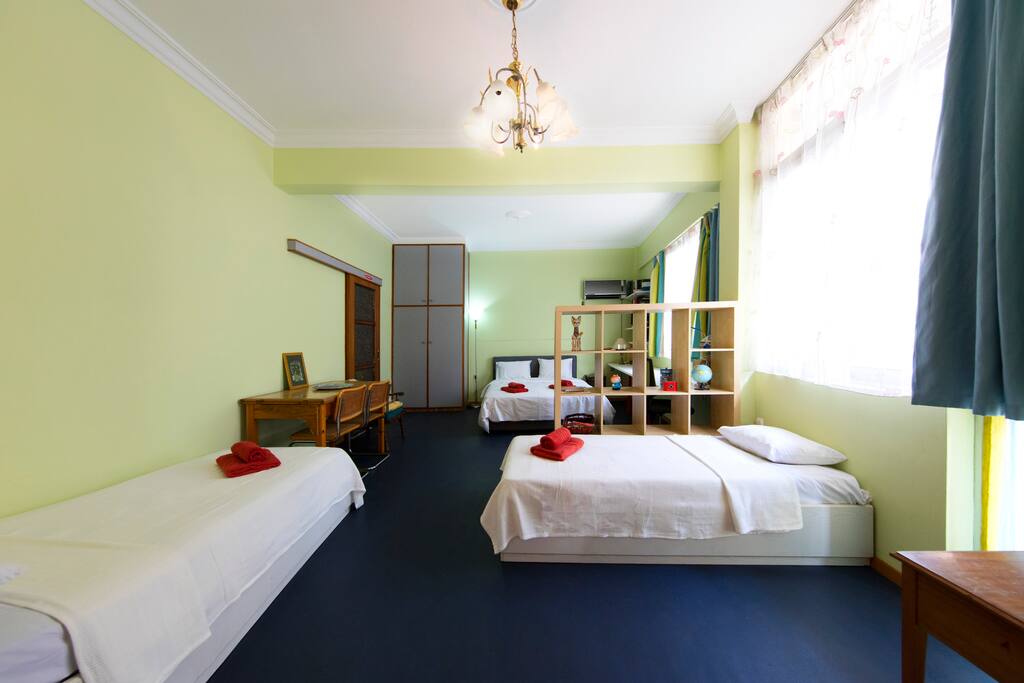 Spacious bedroom, 3 beds