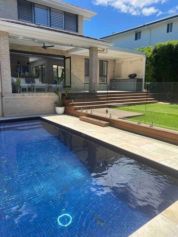 Beautiful 4 bedroom home with solar heated pool gallery image 3