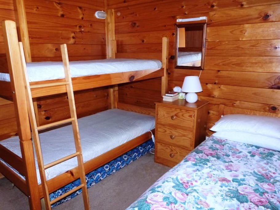 Cool kids bunk-rook