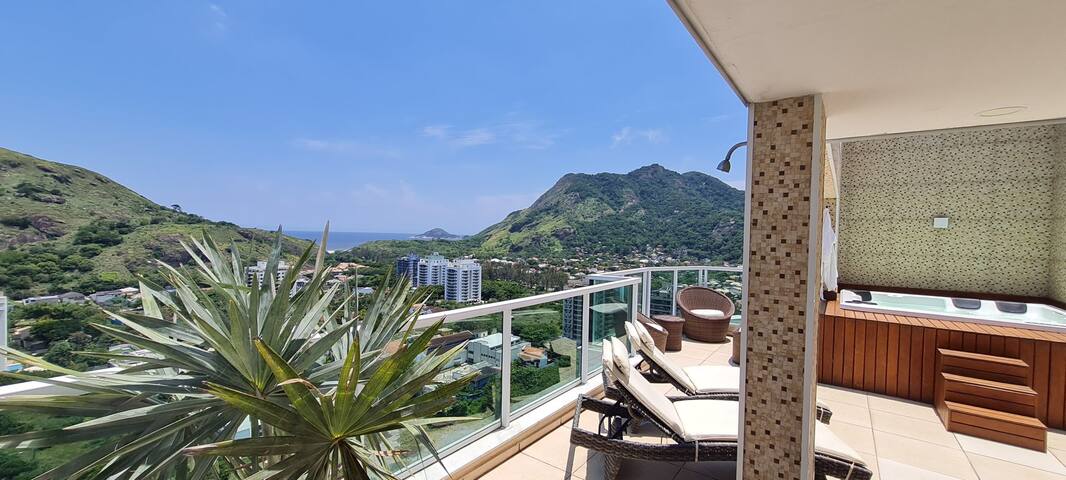 Cobertura Alto Padrão Vista Única Jacuzzi Sauna gallery image 3