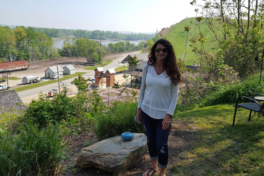 Amazing View of the Missouri River!