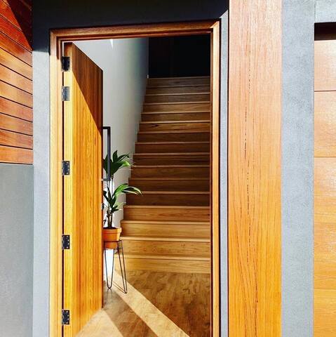 Stylish Modern House with Ocean & Farmland Views gallery image 5