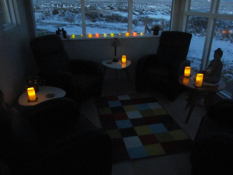 Cosy hut with a view