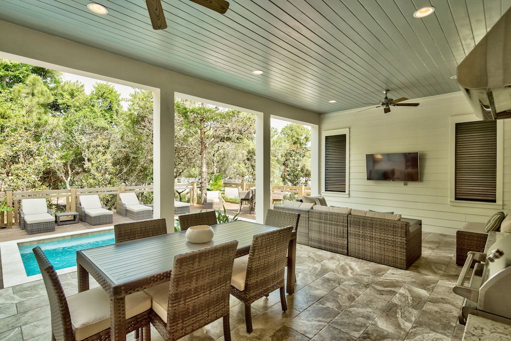 Cook up something on the grill and catch some TV while you feel the ocean breeze.