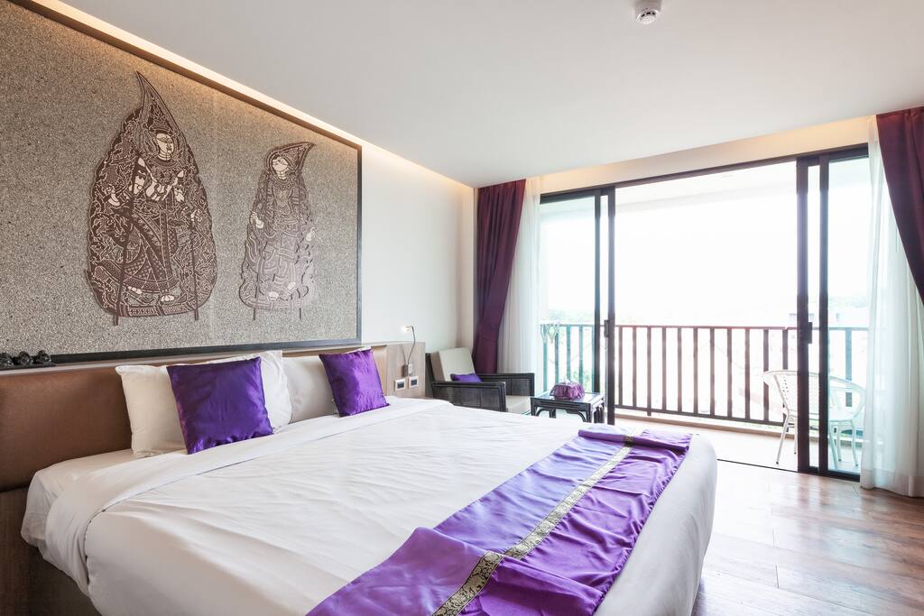 Living room + balcony
