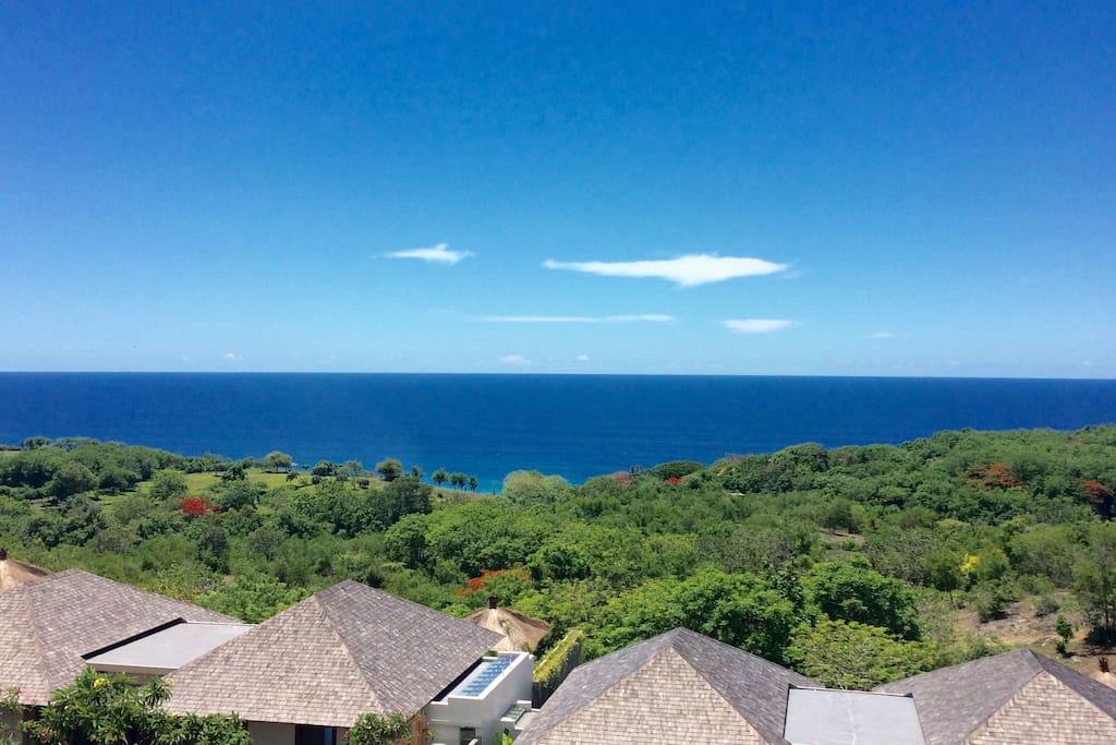 180 degree flawless ocean view