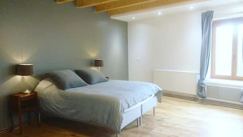 3 * - Exceptional, Wine road, 16 people - n25