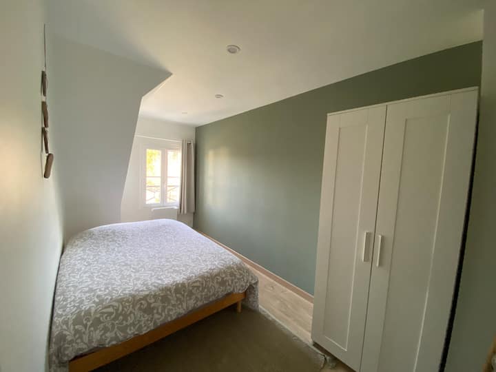 საძინებელი 2