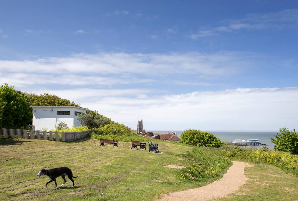 Historic WW2 Cliff Top Lookout Houses for Rent in Cromer, Norfolk