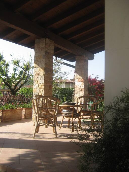 Portico 1
