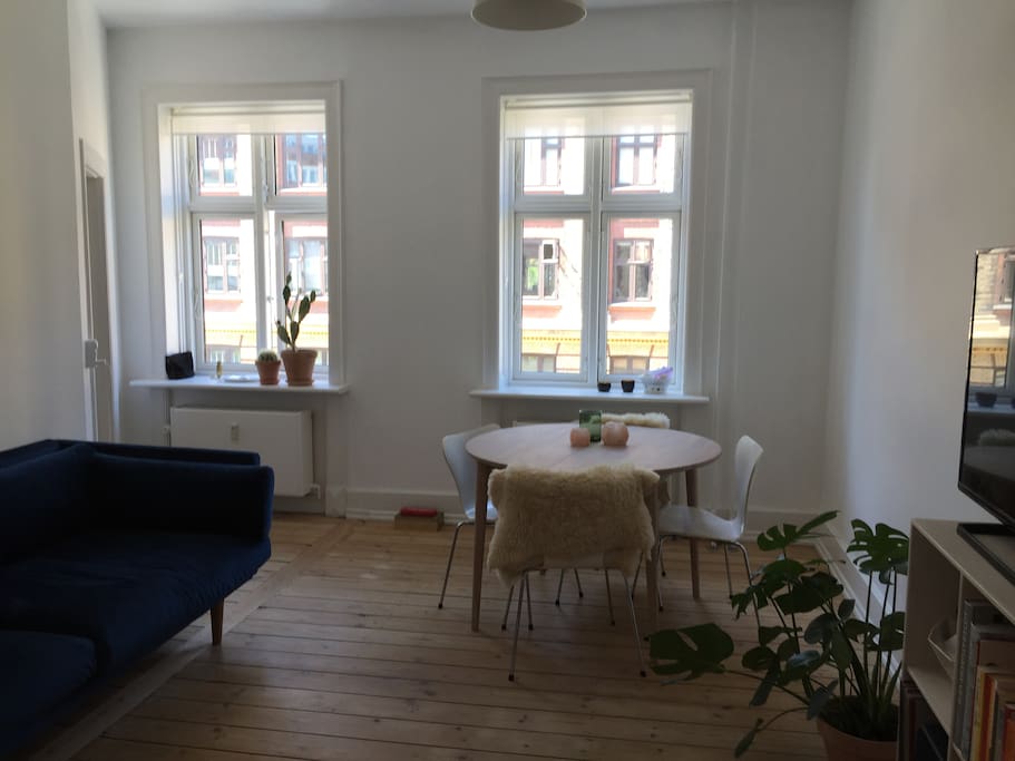 Living/dining room