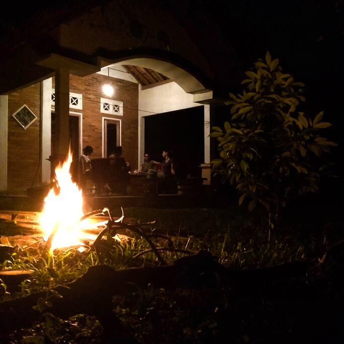 bbq and bonfire