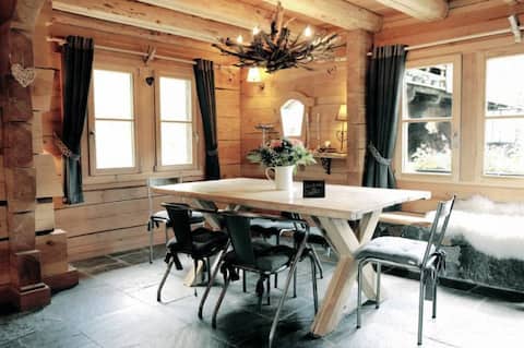 Top Airbnb: Charming chalet-Station village 15k from Chamonix in Vallorcine