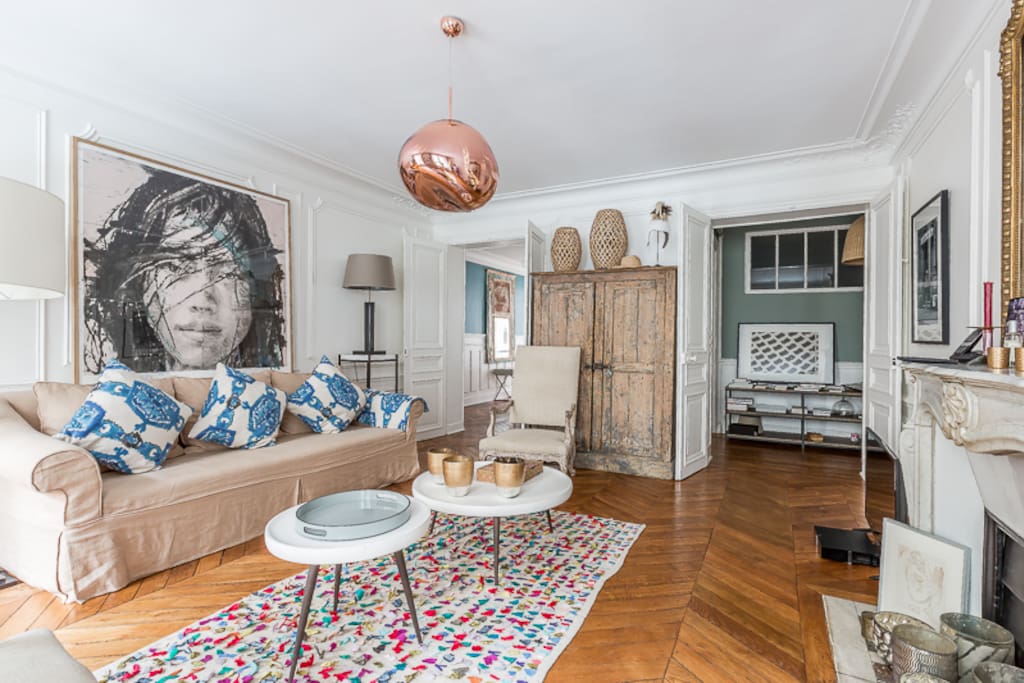 Spacious and comfortable living room