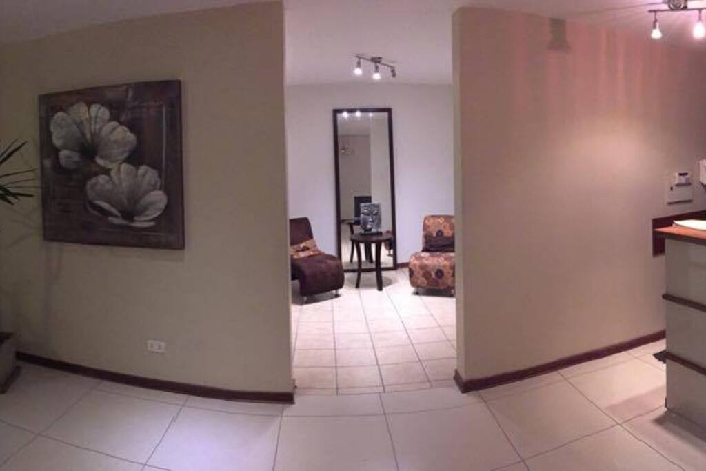 Lobby del edificio / of the building