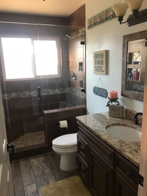 Bathroom Number 1 upstairs in between bedroom 1 and bedroom 2