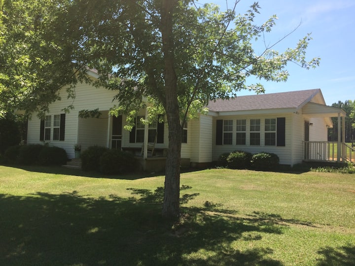 Gantt Lake Ferienwohnungen & Unterkünfte Alabama, Vereinigte Staaten