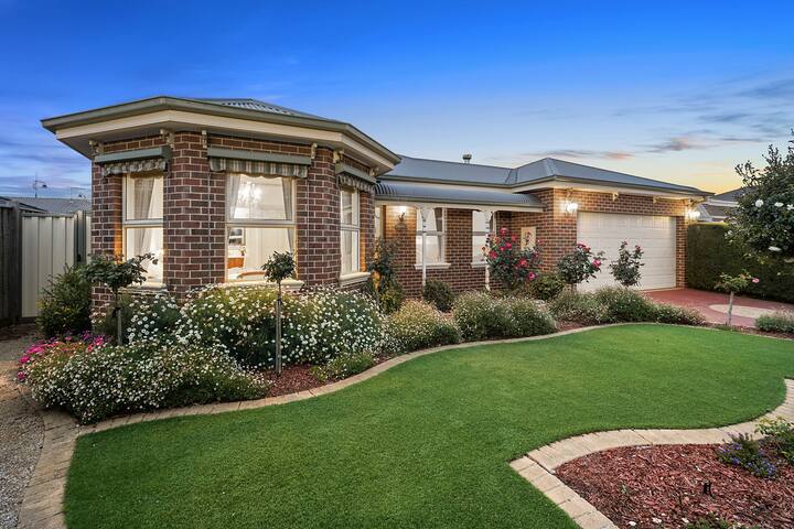 Beautiful, luxurious, clean & quiet Home ✔ 1 ROOM