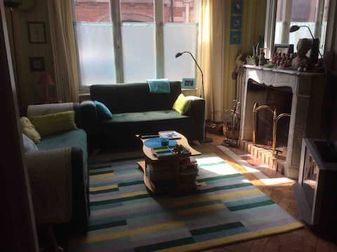 Top performing Airbnb: Charming family home in La Madeleine