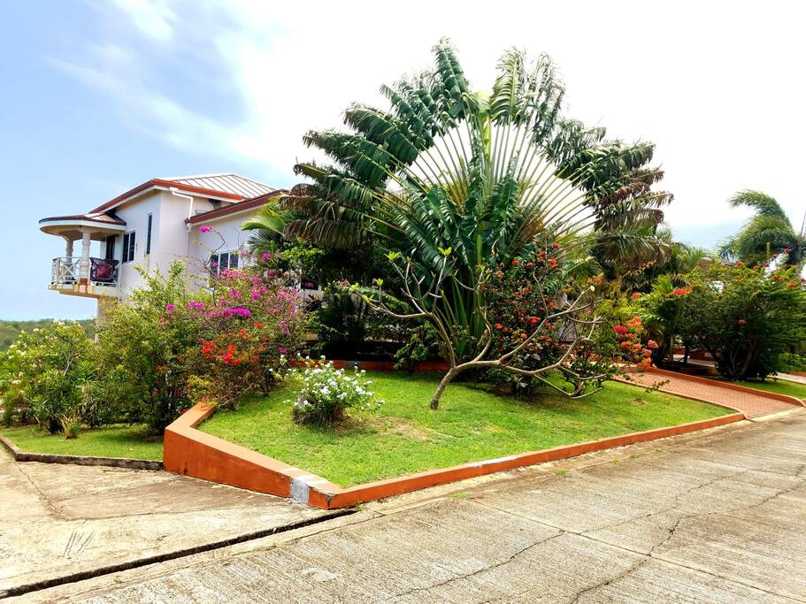 Property view of Le Sheridon