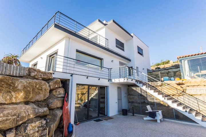 Private Villa The Maverick 23. Surf. Yoga. Relax.