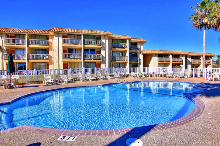 Classic Port A Beach Get-Away