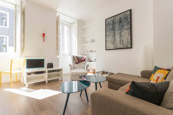 charming renovated appartment with garden in Lapa