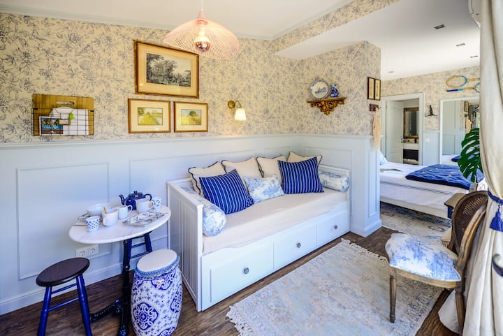 The Tennis House Remastered: Studio&private Garden - Cascais