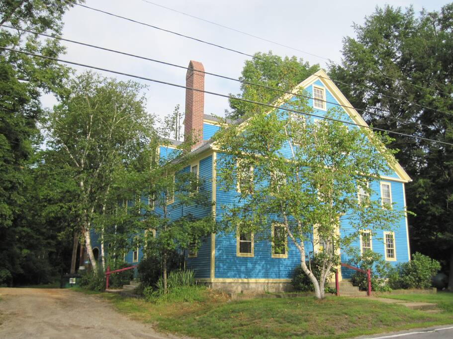 Stonecraft House front view