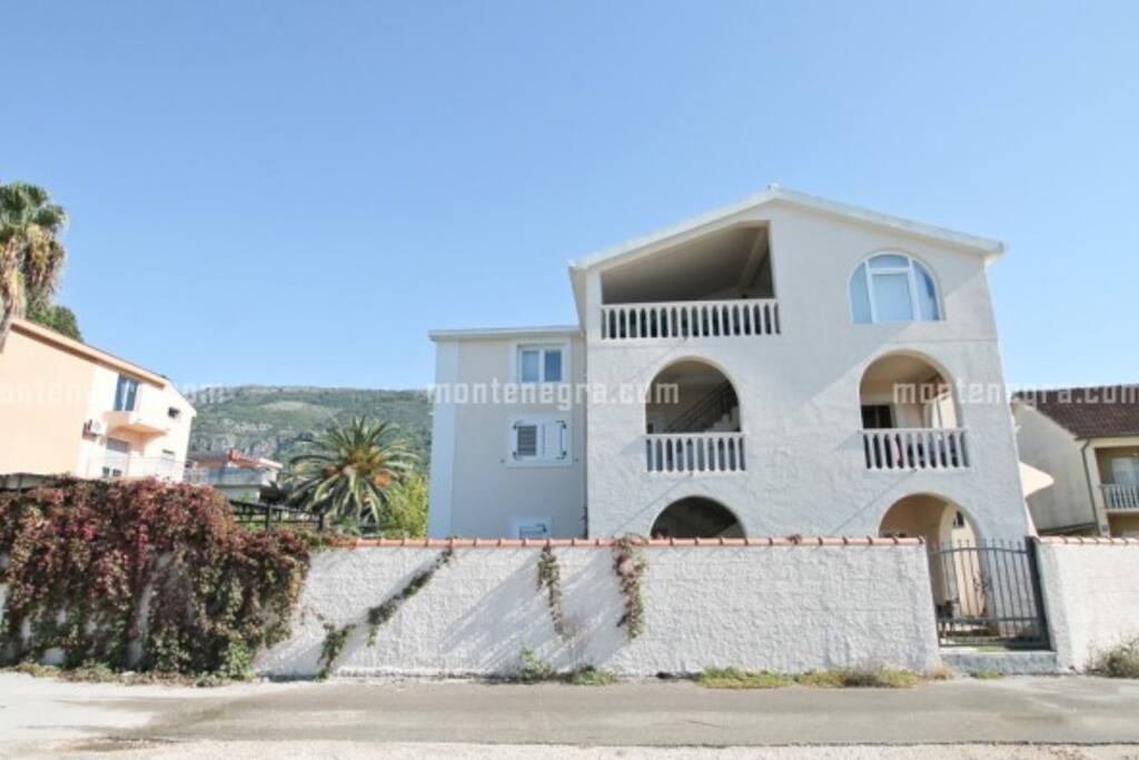 Apartments Dragana
