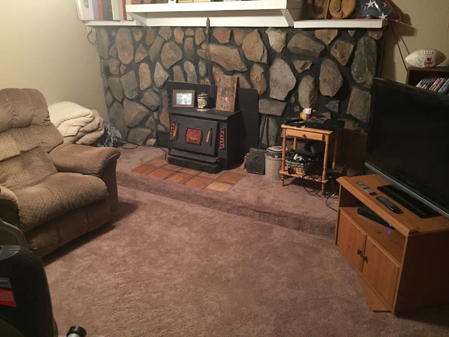 Lower living room