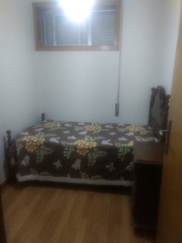 Quarto  Póvoa de Varzim  somente para mulheres