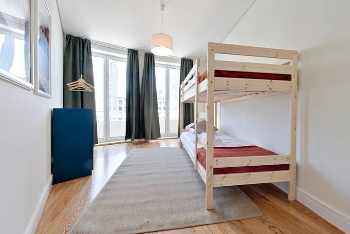 Sleep In Centre – Apartments 2D gallery image 2