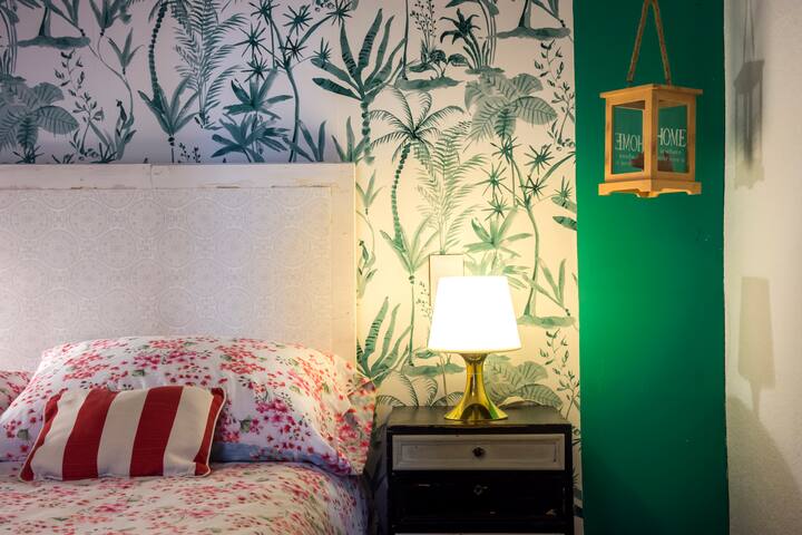 Cozy House with Roofterrace group 29 pax Center DF gallery image 5