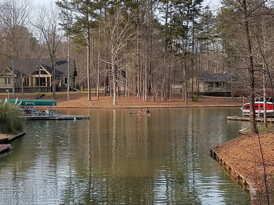 Lake Cabin on Oconee Houses for Rent in Buckhead, United States