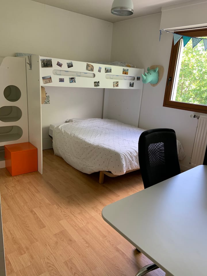 غرفة النوم 2